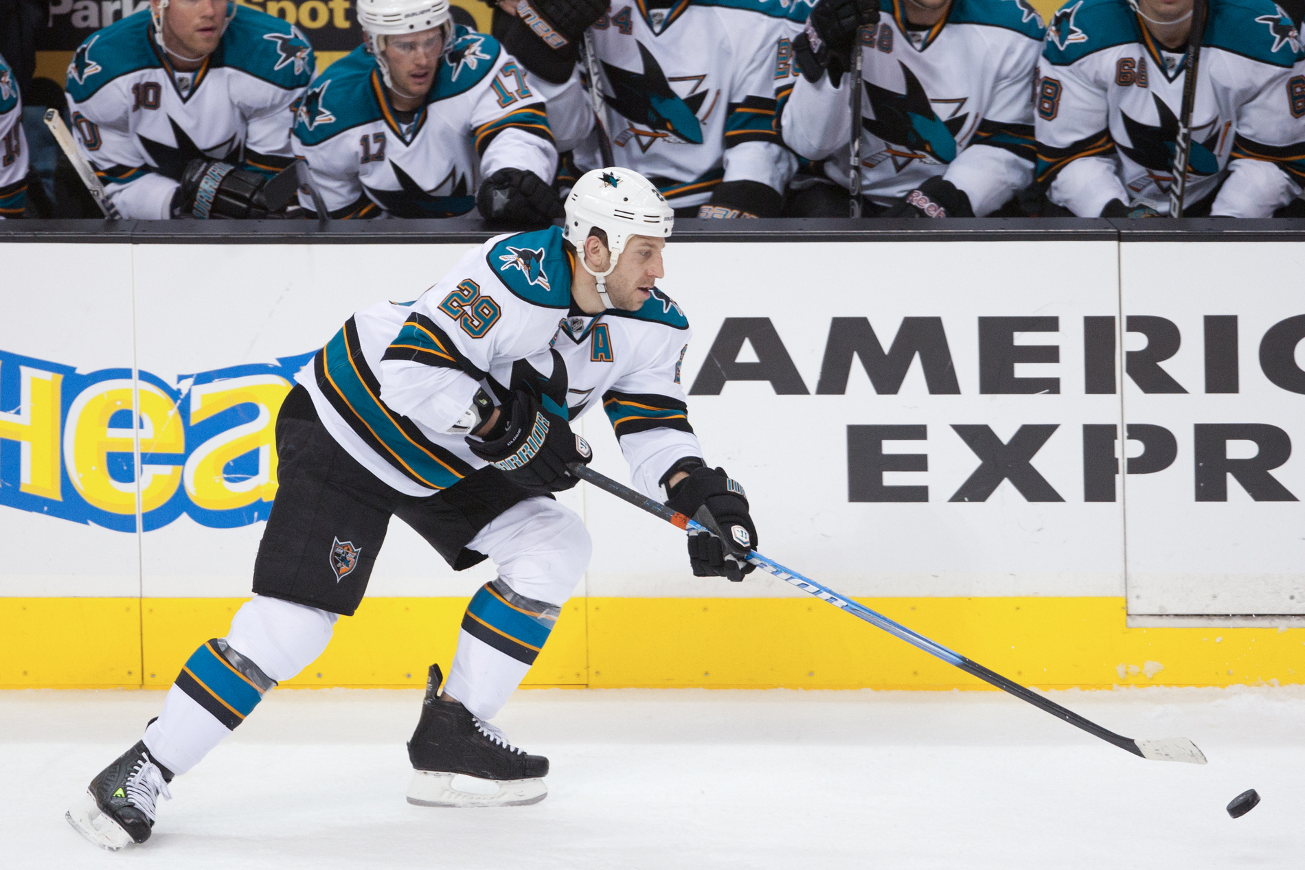 San Jose Sharks Apologize for Pro-ICE Message during Hispanic Heritage Night